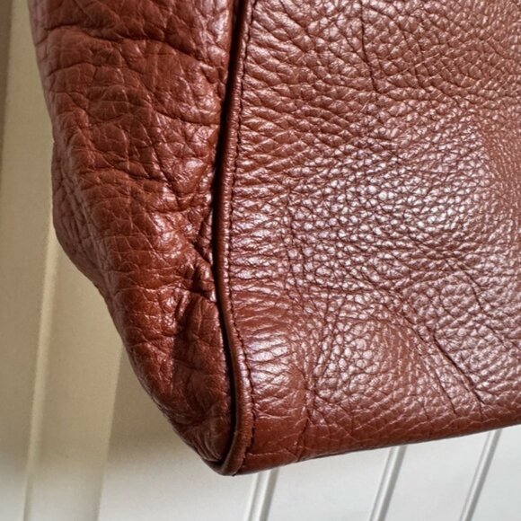 Pegabo Brown Leather Zipped Tote Bag. 14 by 14 by 4 with Handle Drop 9 - Picture 12 of 13